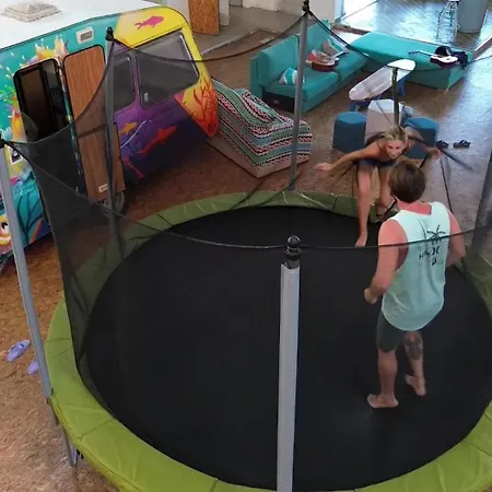 Albergue Wot Social *